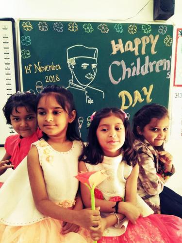 46346189_547629438996459_5484191573589622784_o